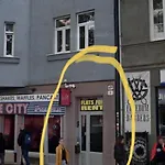 Plaza De Luxe * Bratislava