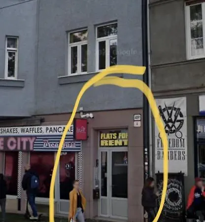 Plaza De Luxe * Bratislava