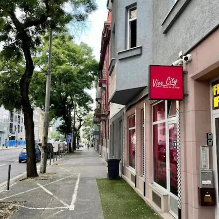 Plaza De Luxe Apartman Pozsony