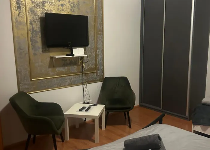 Plaza De Luxe Apartament